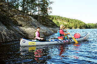 Guides now bow paddling.